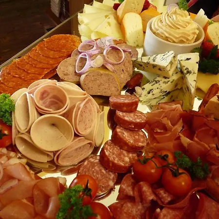 Berggasthof Koitsche Im Naturpark Zittauer Gebirge Bertsdorf