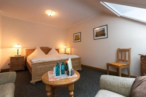 Berggasthof Koitsche Im Naturpark Zittauer Gebirge Guest house Bertsdorf