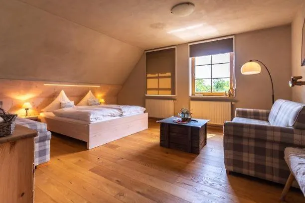 Berggasthof Koitsche Im Naturpark Zittauer Gebirge Bertsdorf