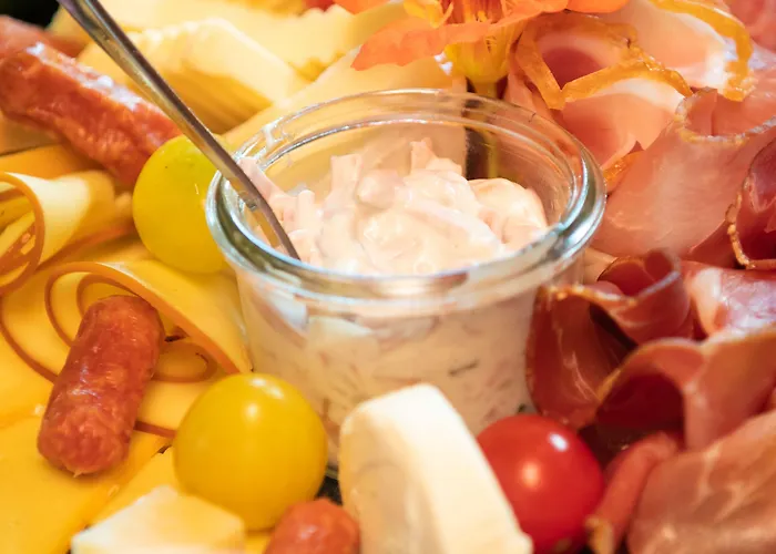 Berggasthof Koitsche Im Naturpark Zittauer Gebirge 3*